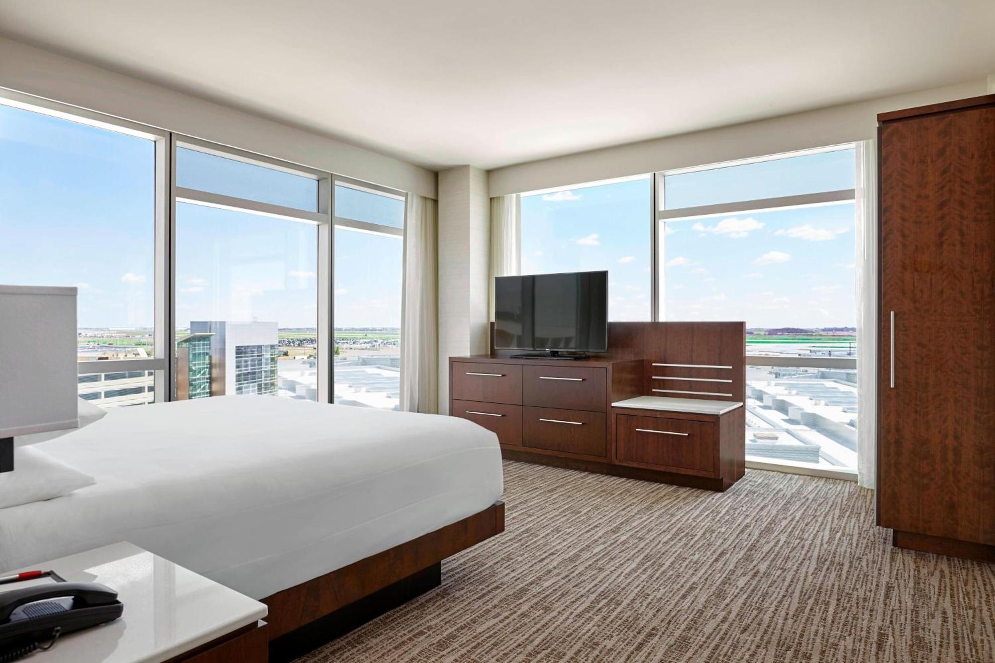 Calgary Airport Marriott In-Terminal Hotel Екстериор снимка