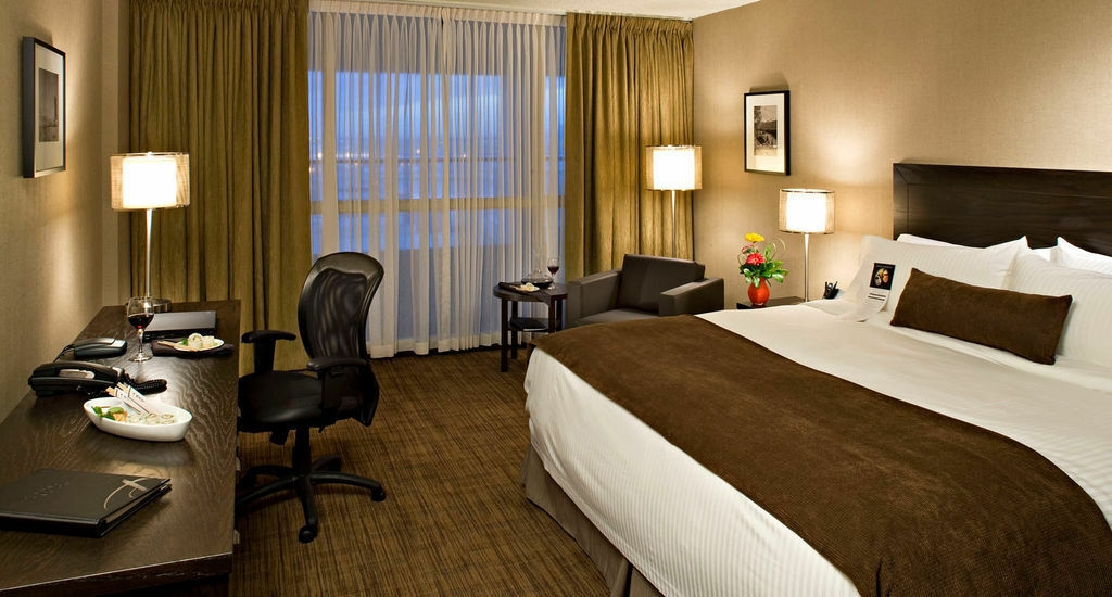 Calgary Airport Marriott In-Terminal Hotel Екстериор снимка